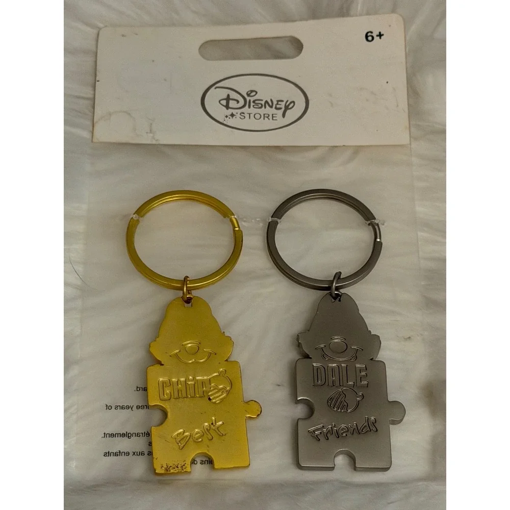 Disney Store Chip and Dale Best Friends Puzzle Piece Keychain Set Gold Silver